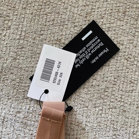 NWT Skims Naked Plunge Bra Honey 32A‎ - Picture 5 of 6